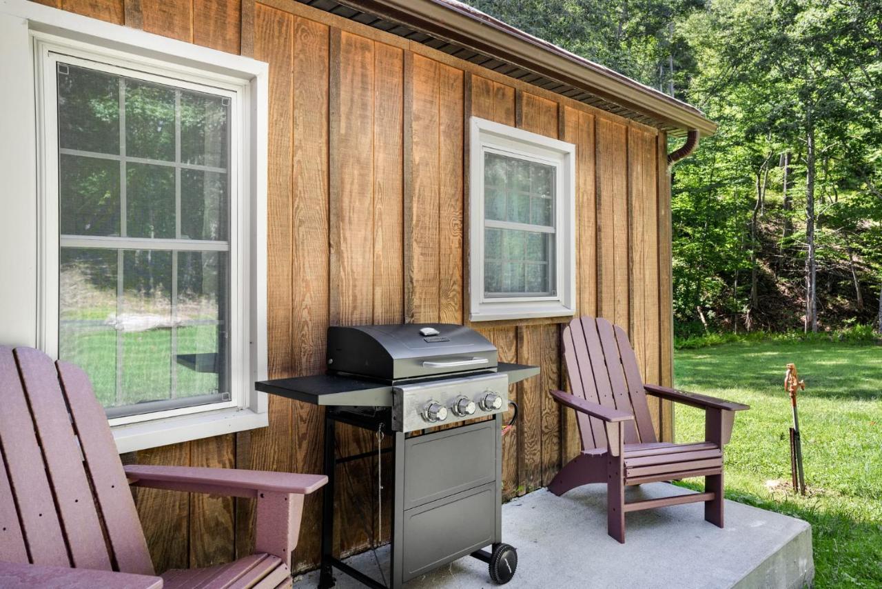 River Access W Hot Tub, Grill, Wifi, & Fire Pit! Lost City エクステリア 写真