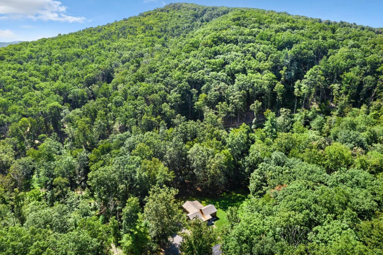 River Access W Hot Tub, Grill, Wifi, & Fire Pit! Lost City エクステリア 写真