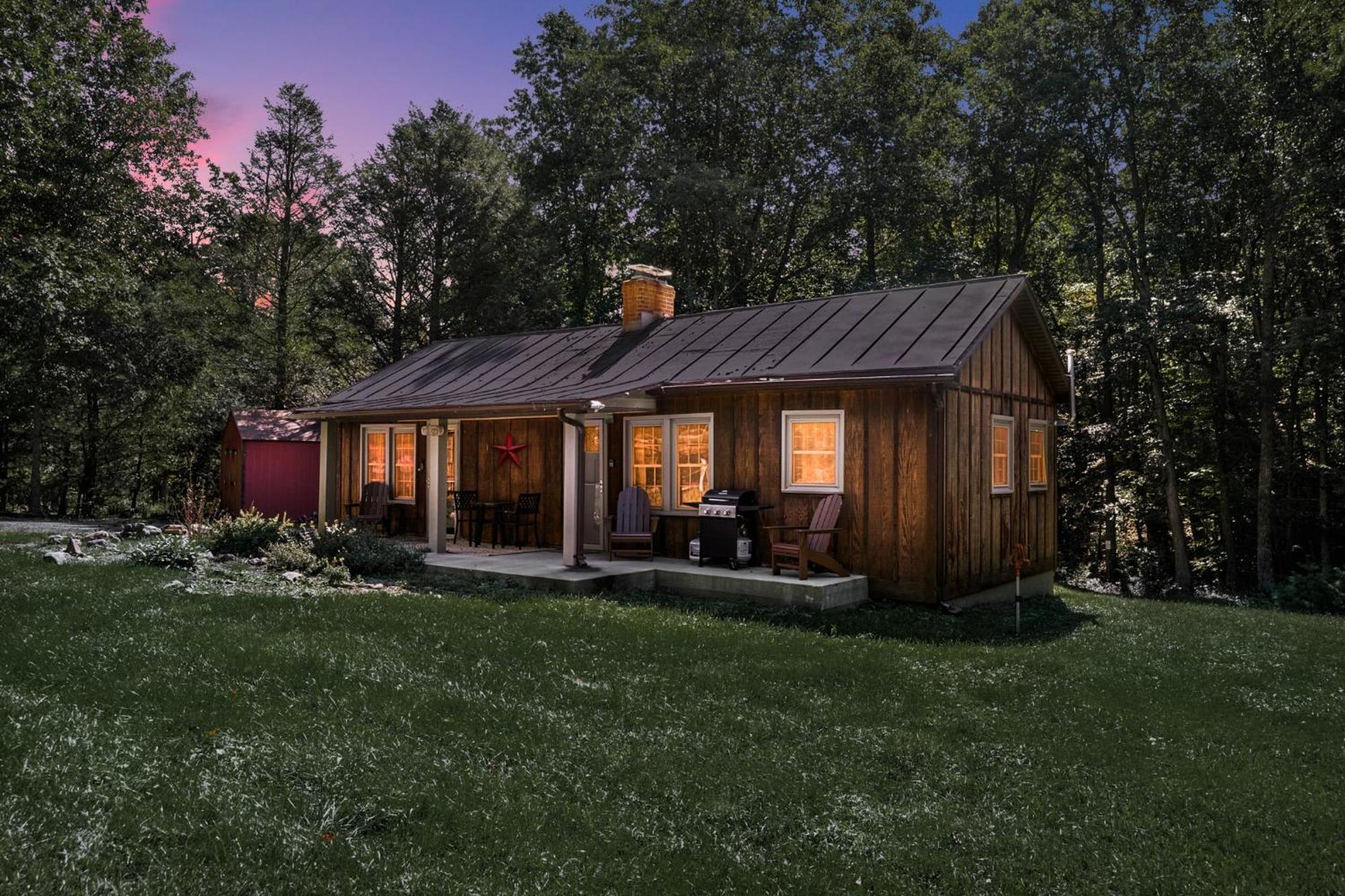 River Access W Hot Tub, Grill, Wifi, & Fire Pit! Lost City エクステリア 写真